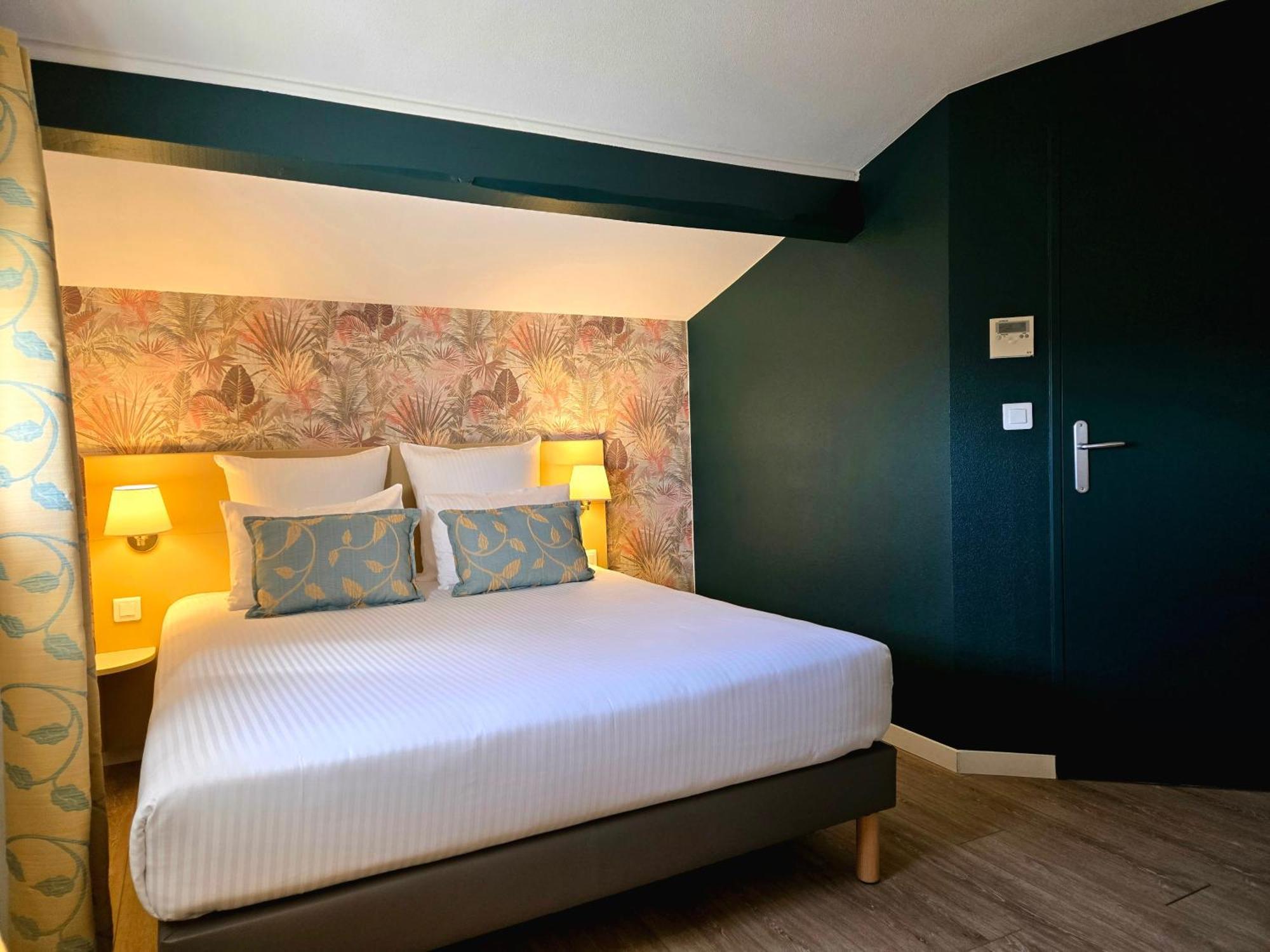 Hotel Le Saint-Genies Uzes Luaran gambar