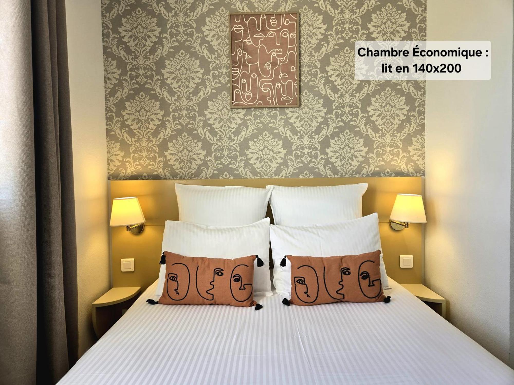 Hotel Le Saint-Genies Uzes Luaran gambar
