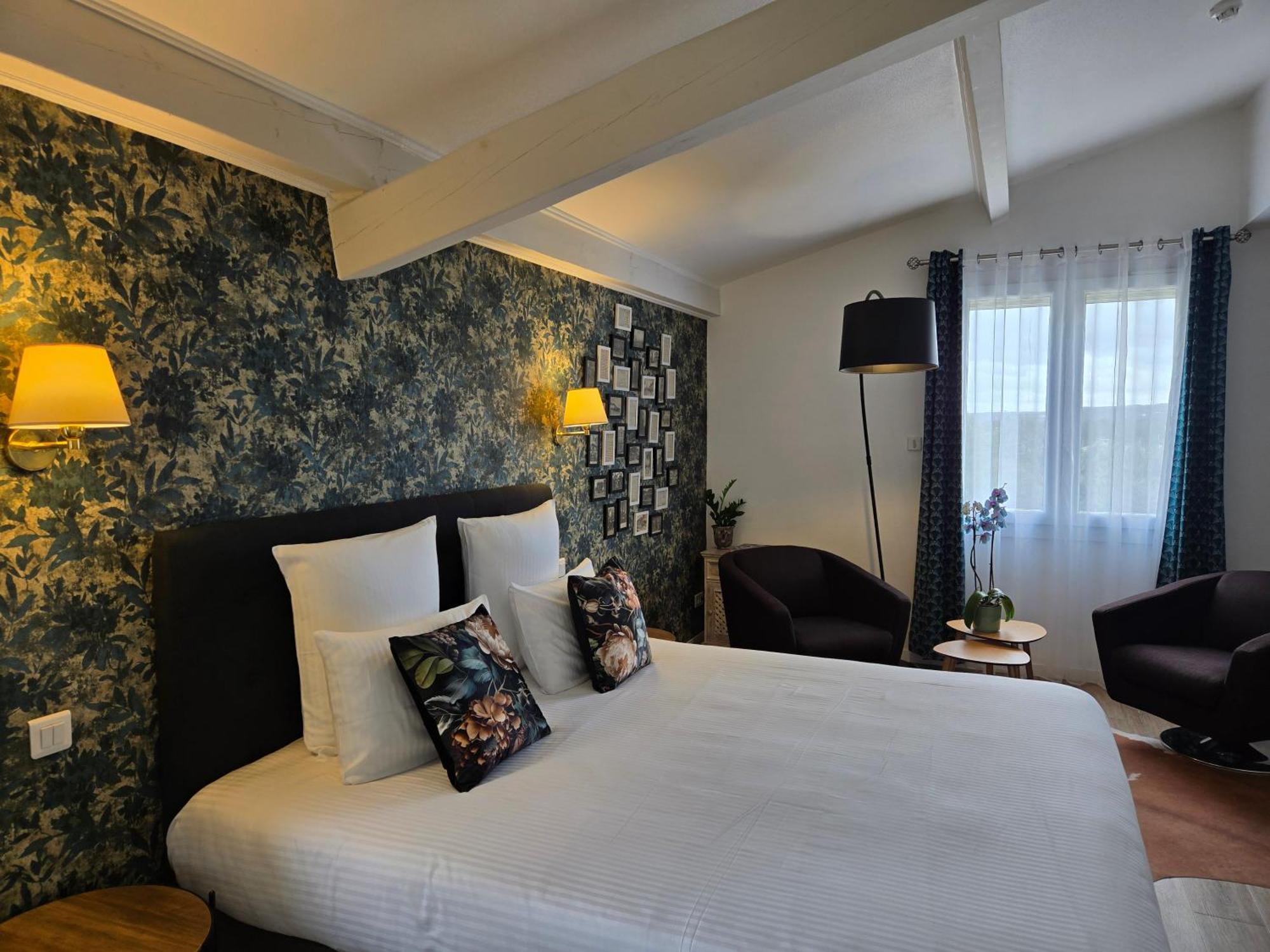 Hotel Le Saint-Genies Uzes Luaran gambar