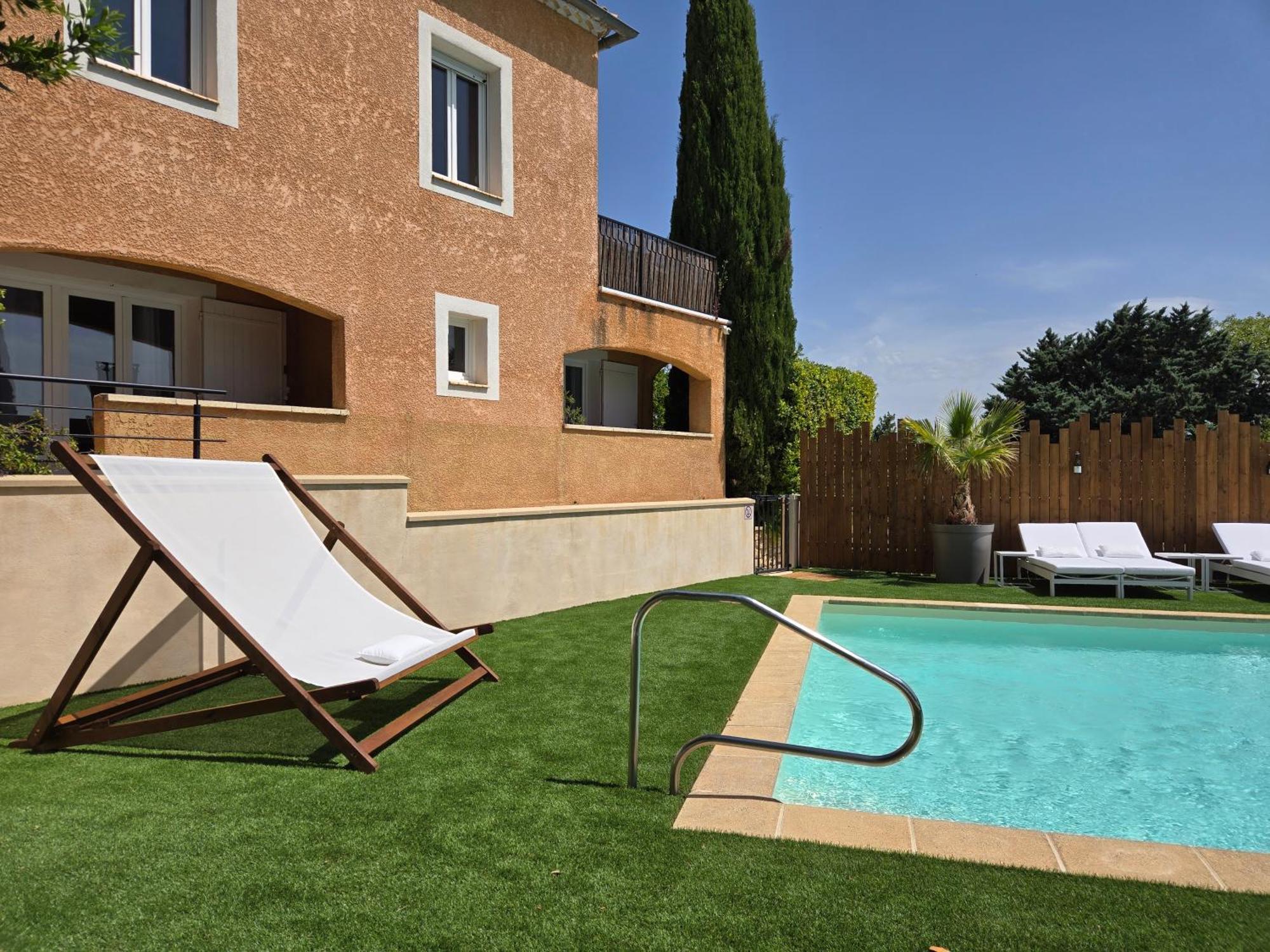 Hotel Le Saint-Genies Uzes Luaran gambar